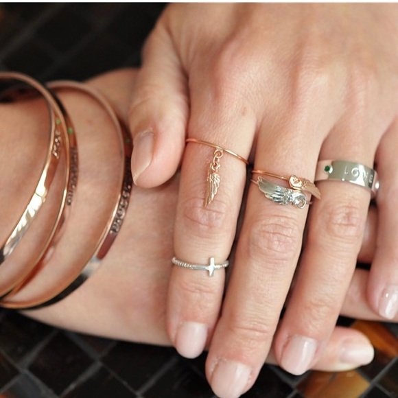 NWT Sterling Silver .925 Angel Wing Ring - Picture 1 of 7